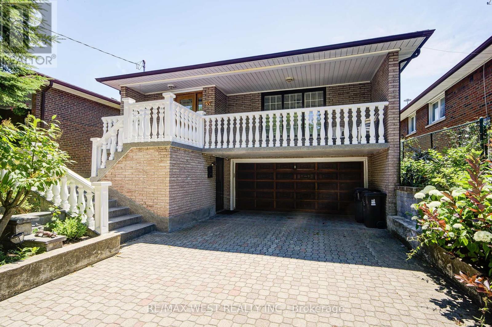 85 Downsview Avenue