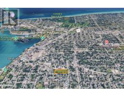 130 Crawford Street, Sarnia, ON N7T2Y8 Photo 2