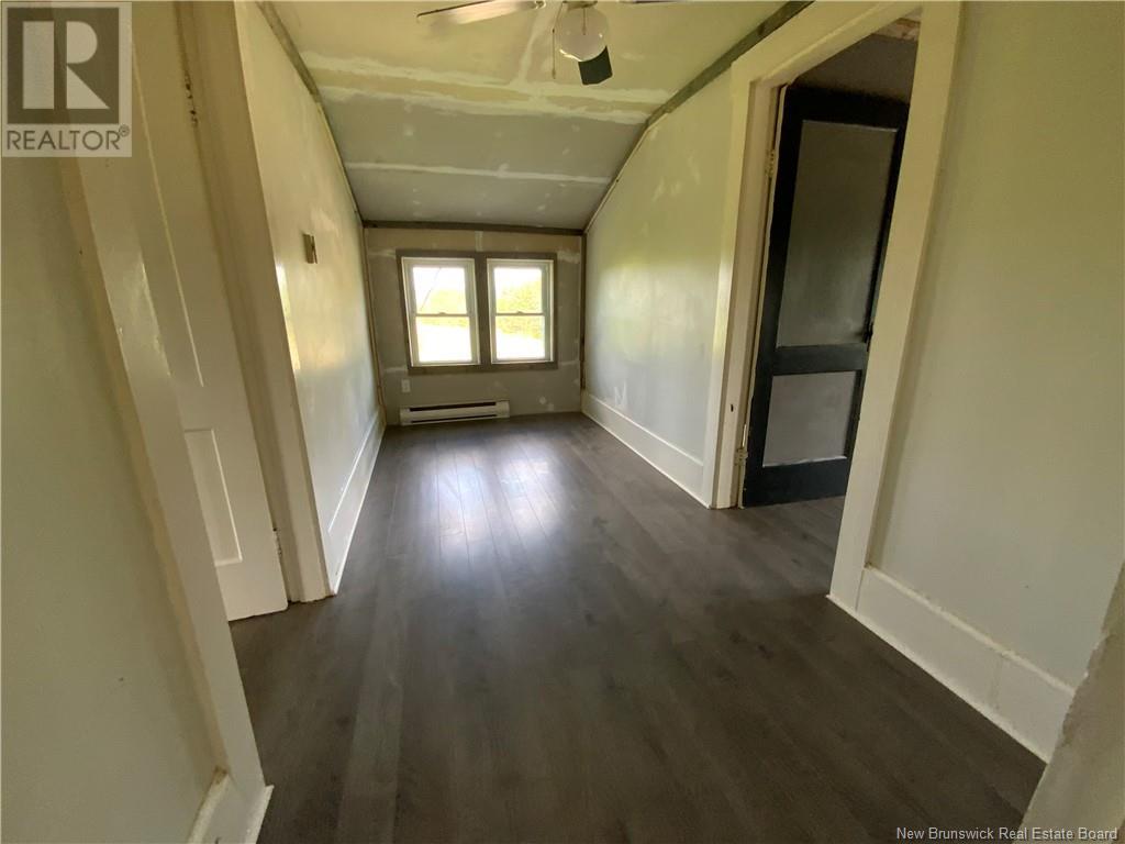 262 Bennetts Lake Road