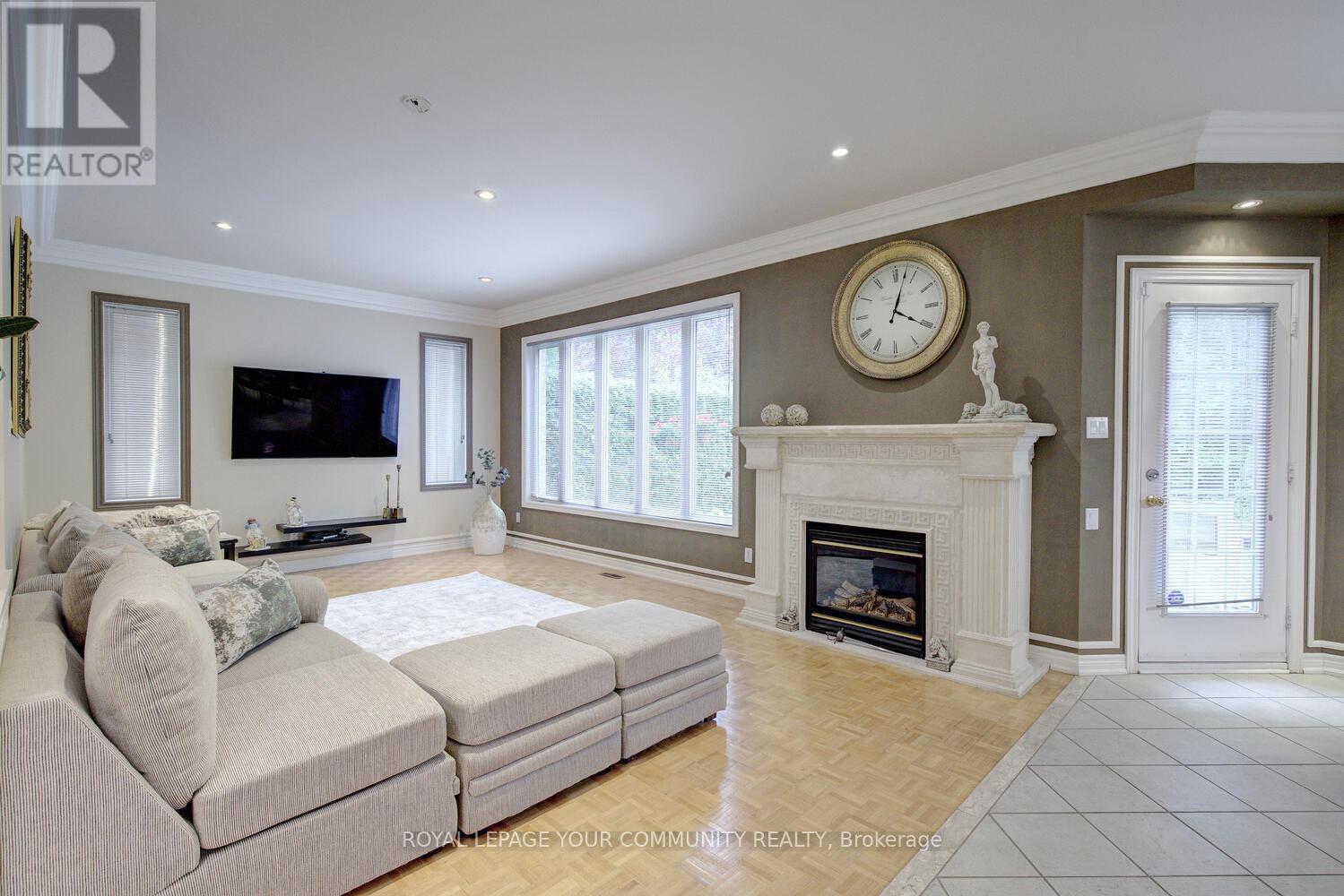 119 Thornhill Woods Drive