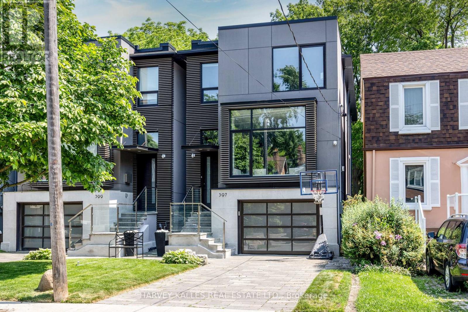 397 Soudan Avenue