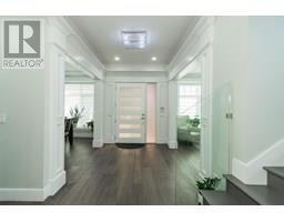 5029 Marine Drive, Image 3