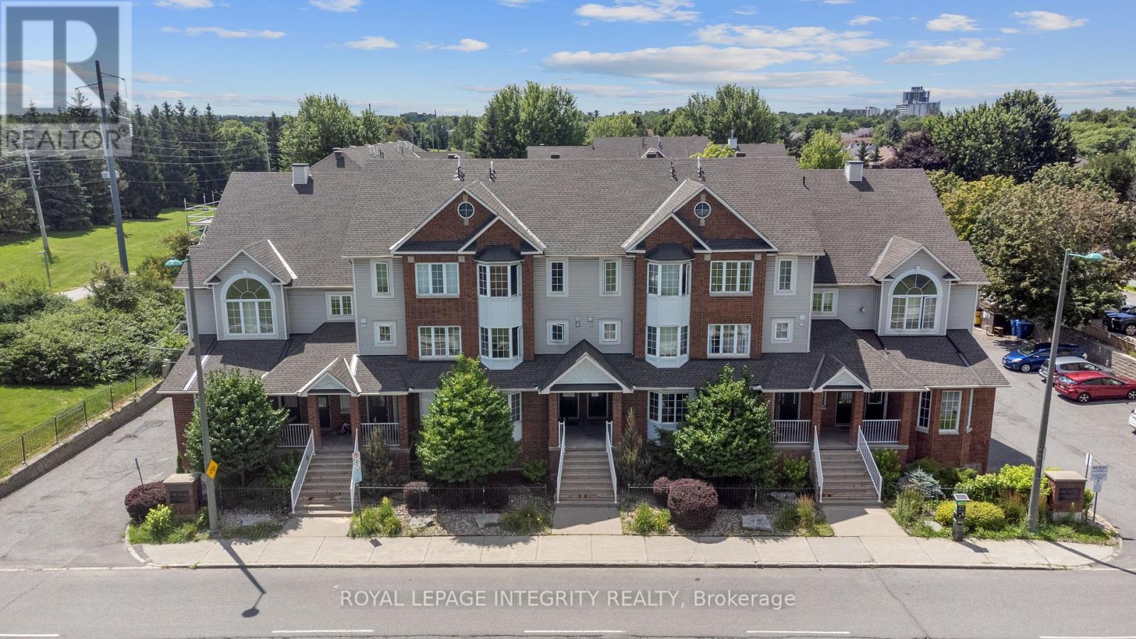 E 108 Centrepointe Drive