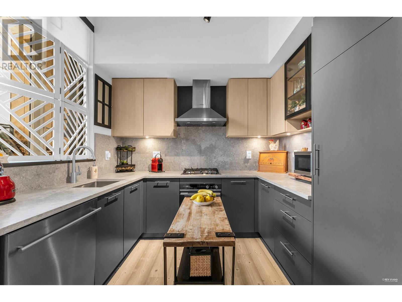105 251 Boundary Bay Road