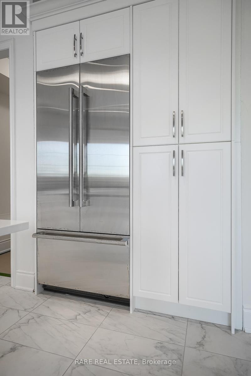 1224 Queens Plate Road