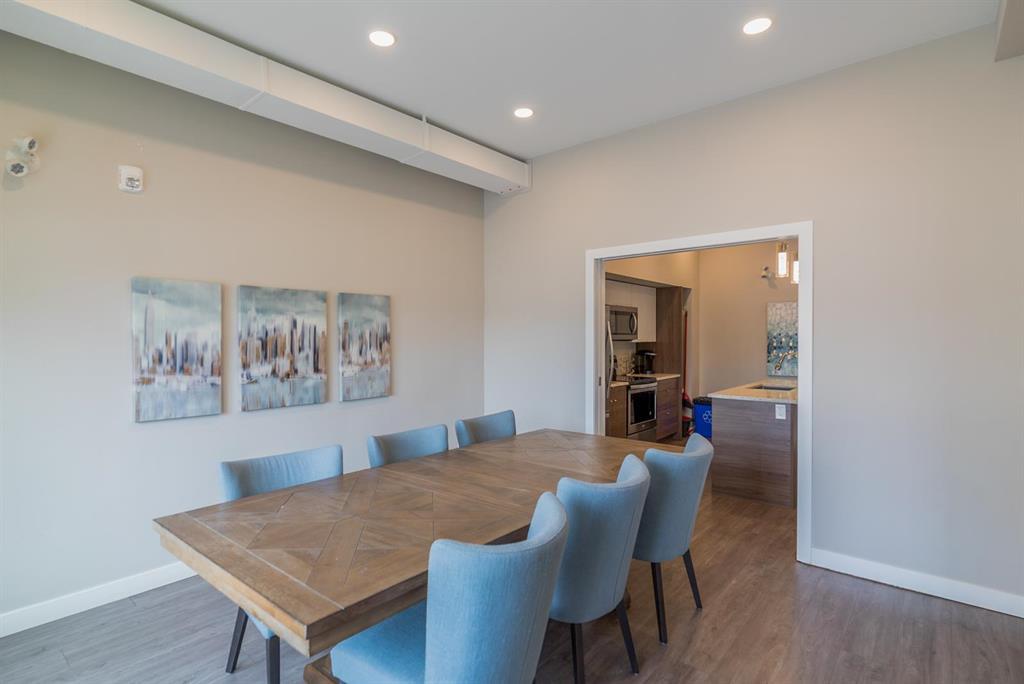 312 70 Philip Lee Drive