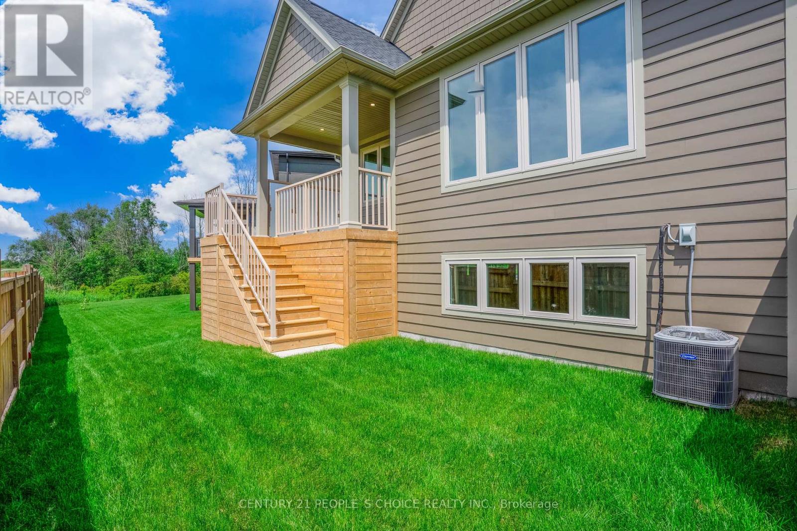 3947 Mitchell Crescent