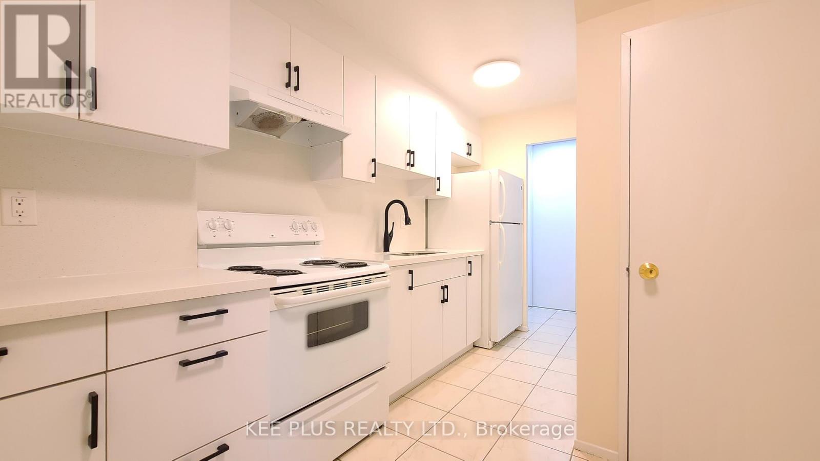2055 100 Mornelle Court