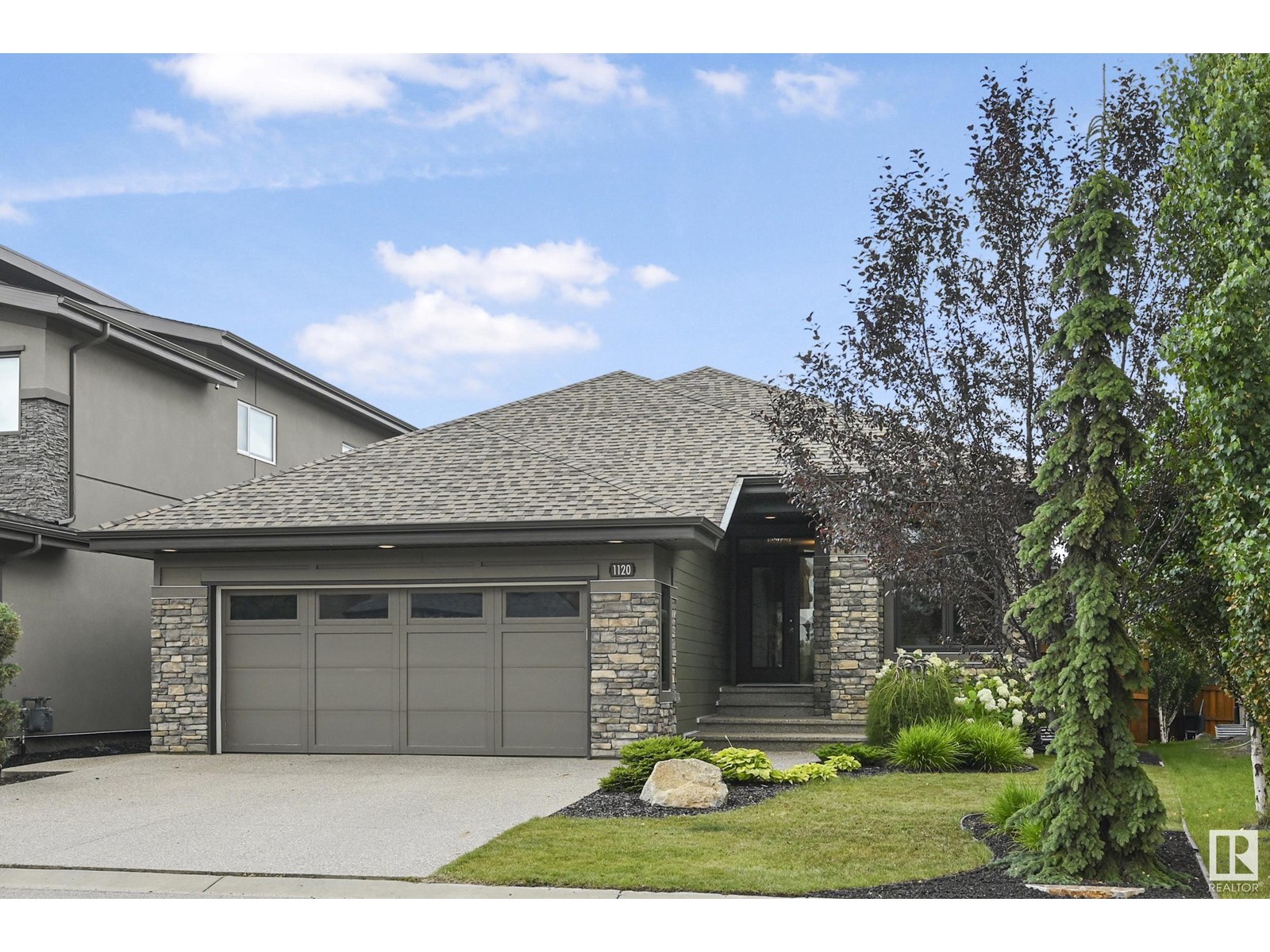 1120 Hainstock Green Gr Sw