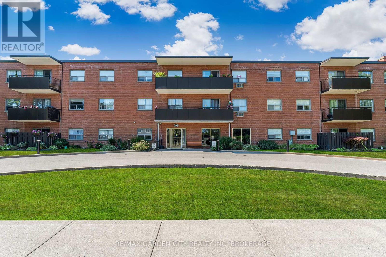 301 485 Thorold Road
