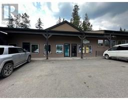 2200 Balmer Drive, Elkford, BC V0B1H0 Photo 2