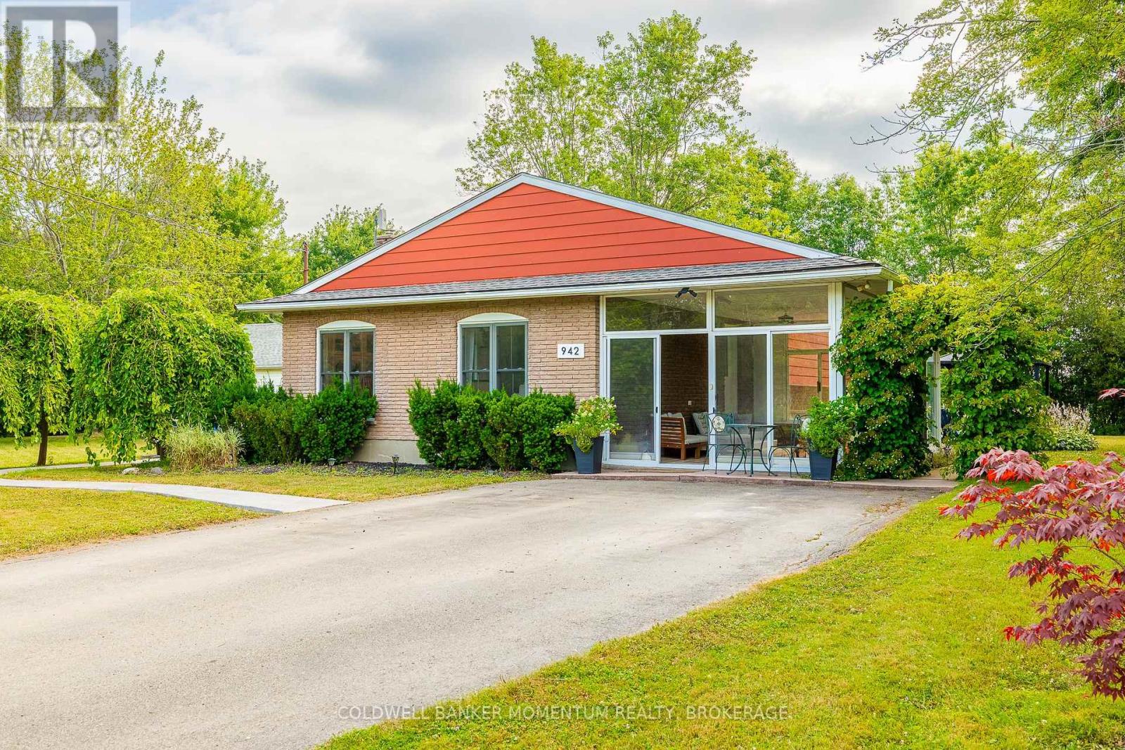 942 Cauthard Road