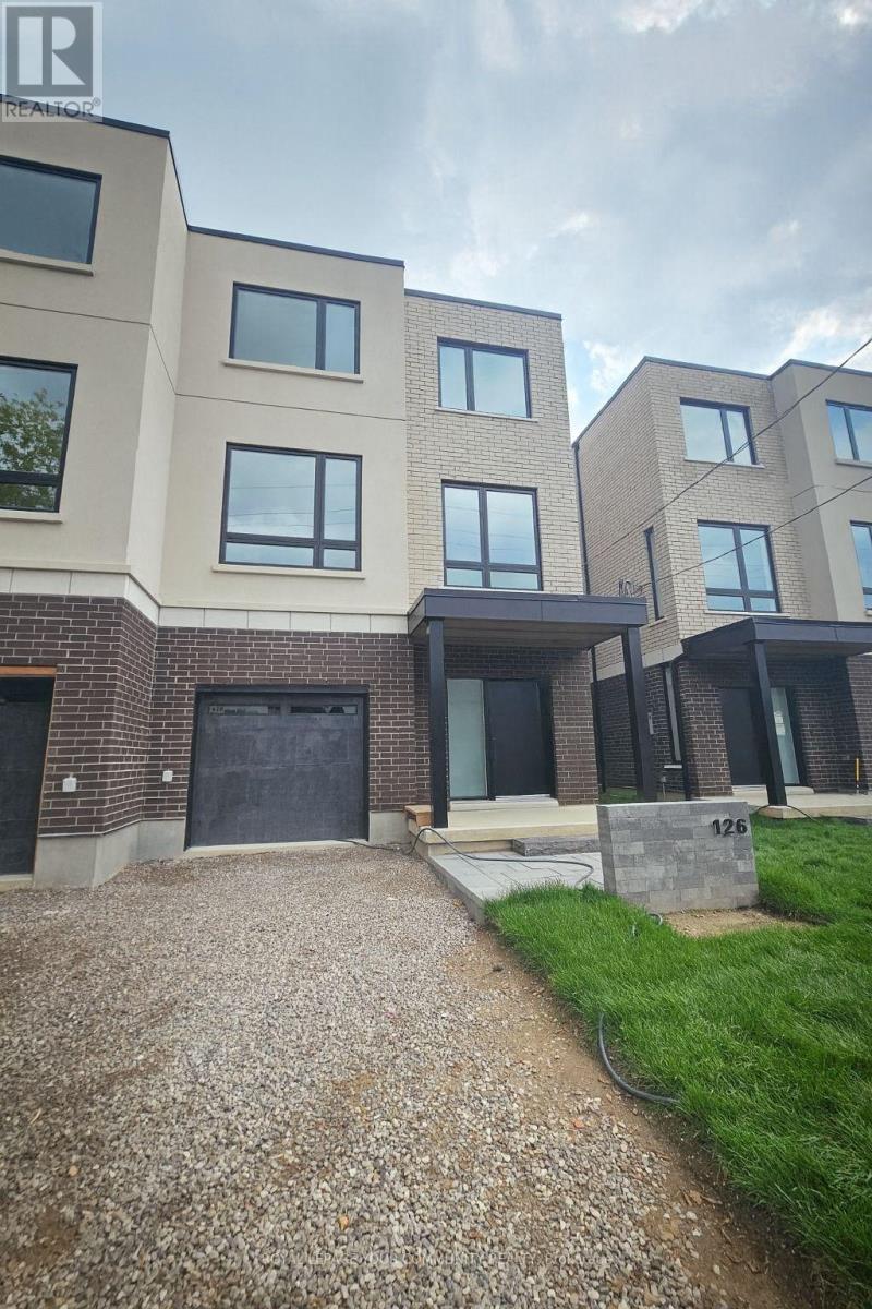 132 Dunbar Road