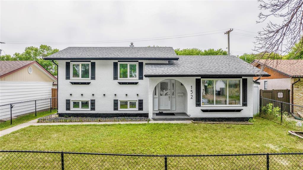 152 Larche Avenue W