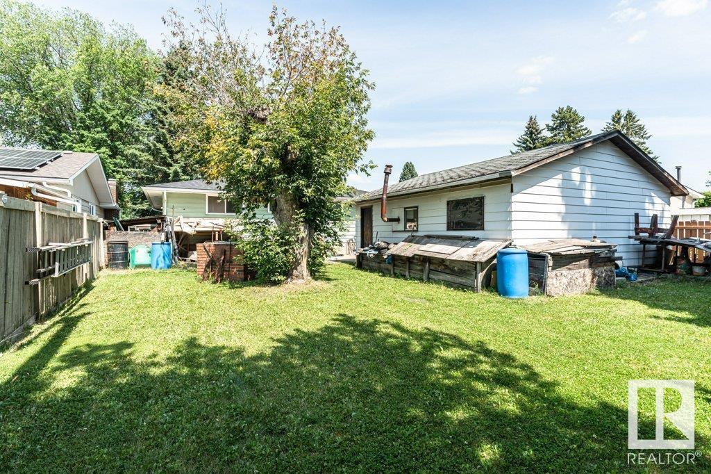 1036 Moyer Dr