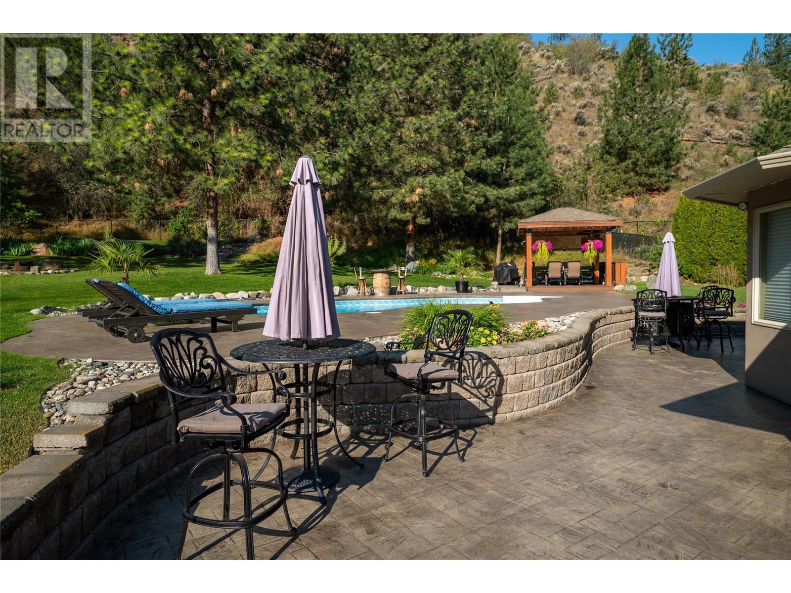585 Coyote Drive