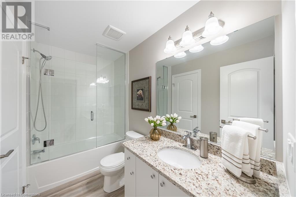 2362 New Street Unit 8