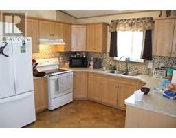 Living room - 5001 51 Street, Robb, AB T0E1X0 Photo 4