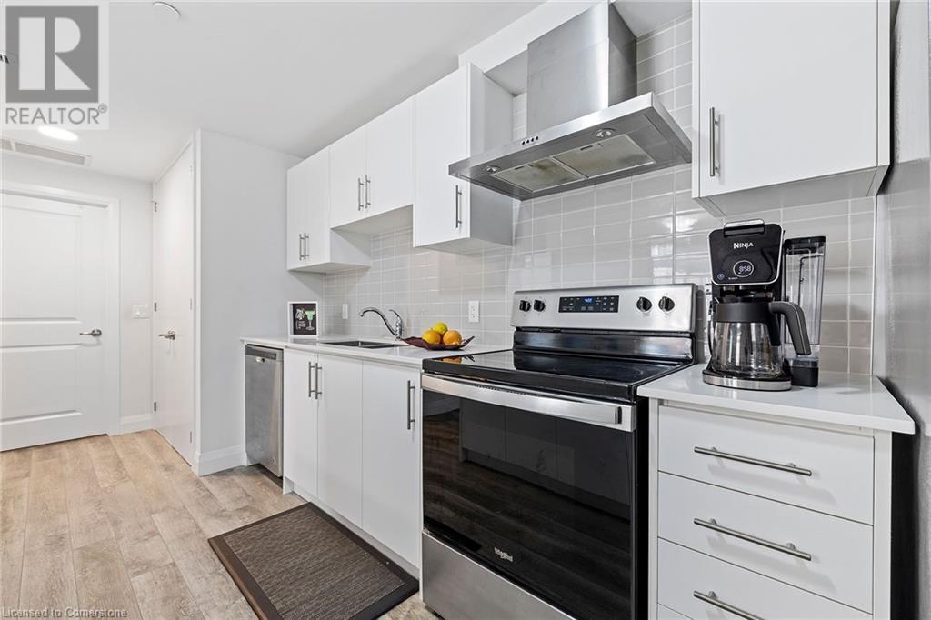 1 Redfern Avenue Unit 228