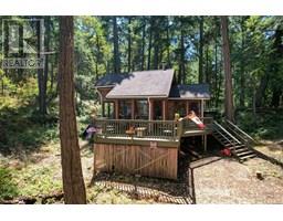 Living room/Dining room - Lt 1 Ne Ruxton Island, Ruxton Island, BC  Photo 3