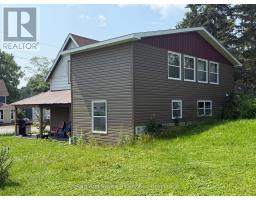 Kitchen - 5 Bay Street, Magnetawan, ON P0A1P0 Photo 2
