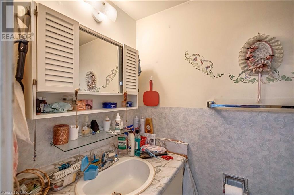 1964 Main Street W Unit 507