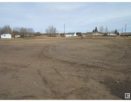 5206 5208 5210 54 St, Two Hills, AB T0B4K0 Photo 4