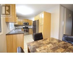 4pc Bathroom - 530 3rd Avenue, Esterhazy, SK S0A0X0 Photo 5