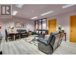 150 Victoria Street N, Kitchener, ON N2H5C6 Photo 2