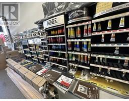 976 W King Edward Avenue, Image 2