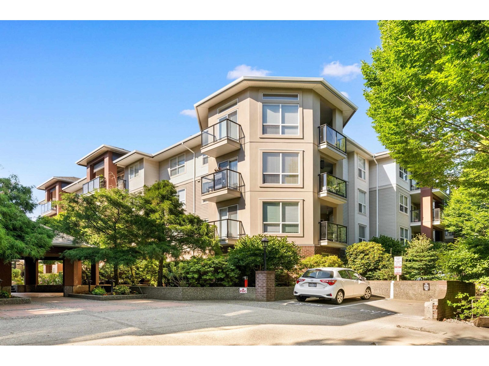 112 20259 Michaud Crescent