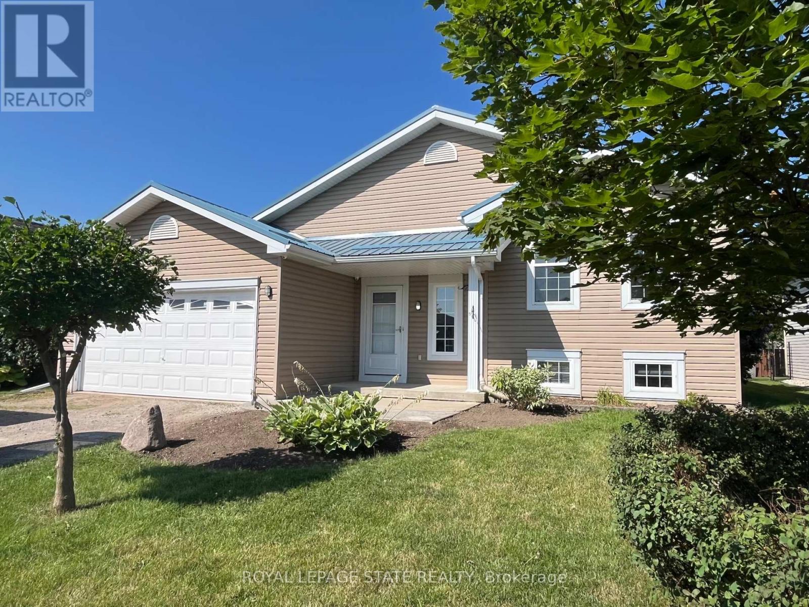 17 Mapleview Drive