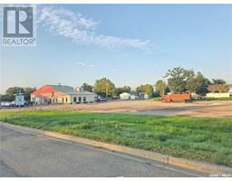 609 Mckenzie Street, Outlook, SK S0L2N0 Photo 2