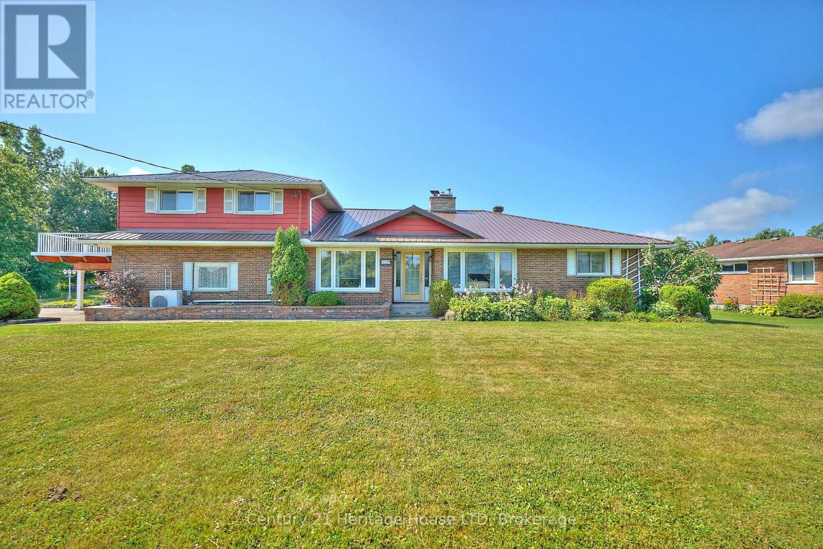 2229 Houck Crescent