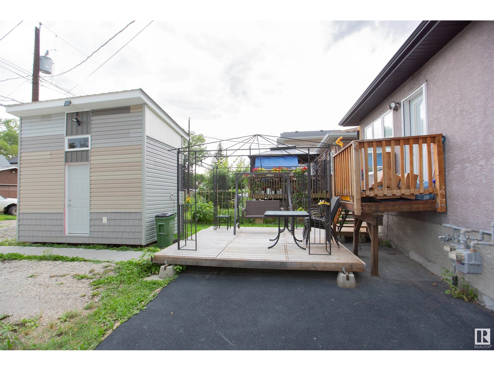 12026 91 St Nw