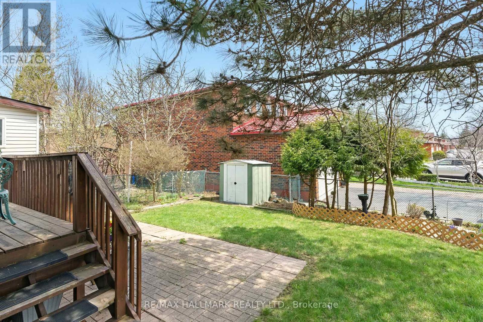 69 White Heather Boulevard