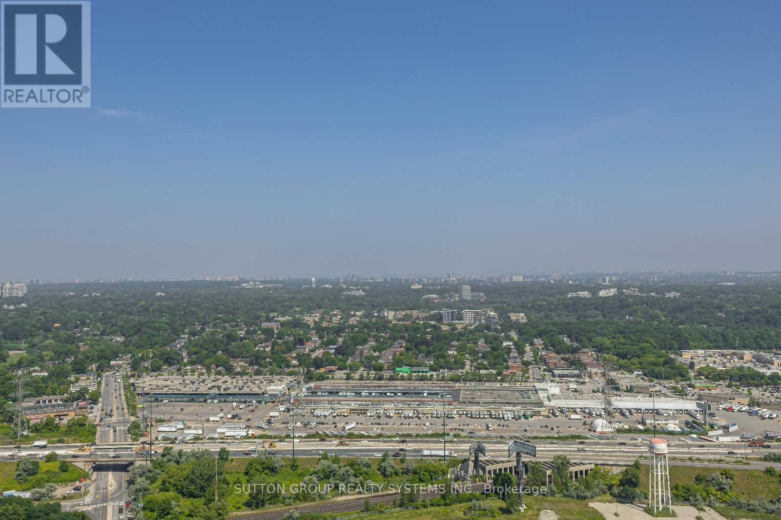 Ph 4 2200 Lake Shore Boulevard W
