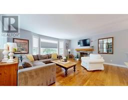 38549 Westway Avenue, Image 3