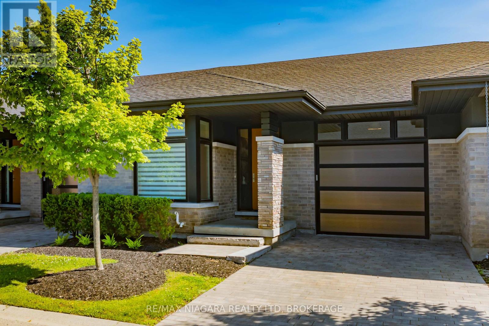 11 7276 Optimist Lane