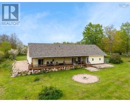 Living room - 237 Inglisville Road, West Inglisville, NS B0S1M0 Photo 2