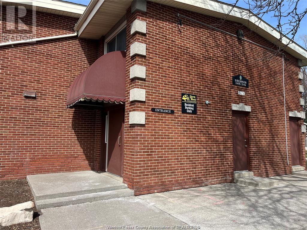 1800 Columbia Court Unit 82