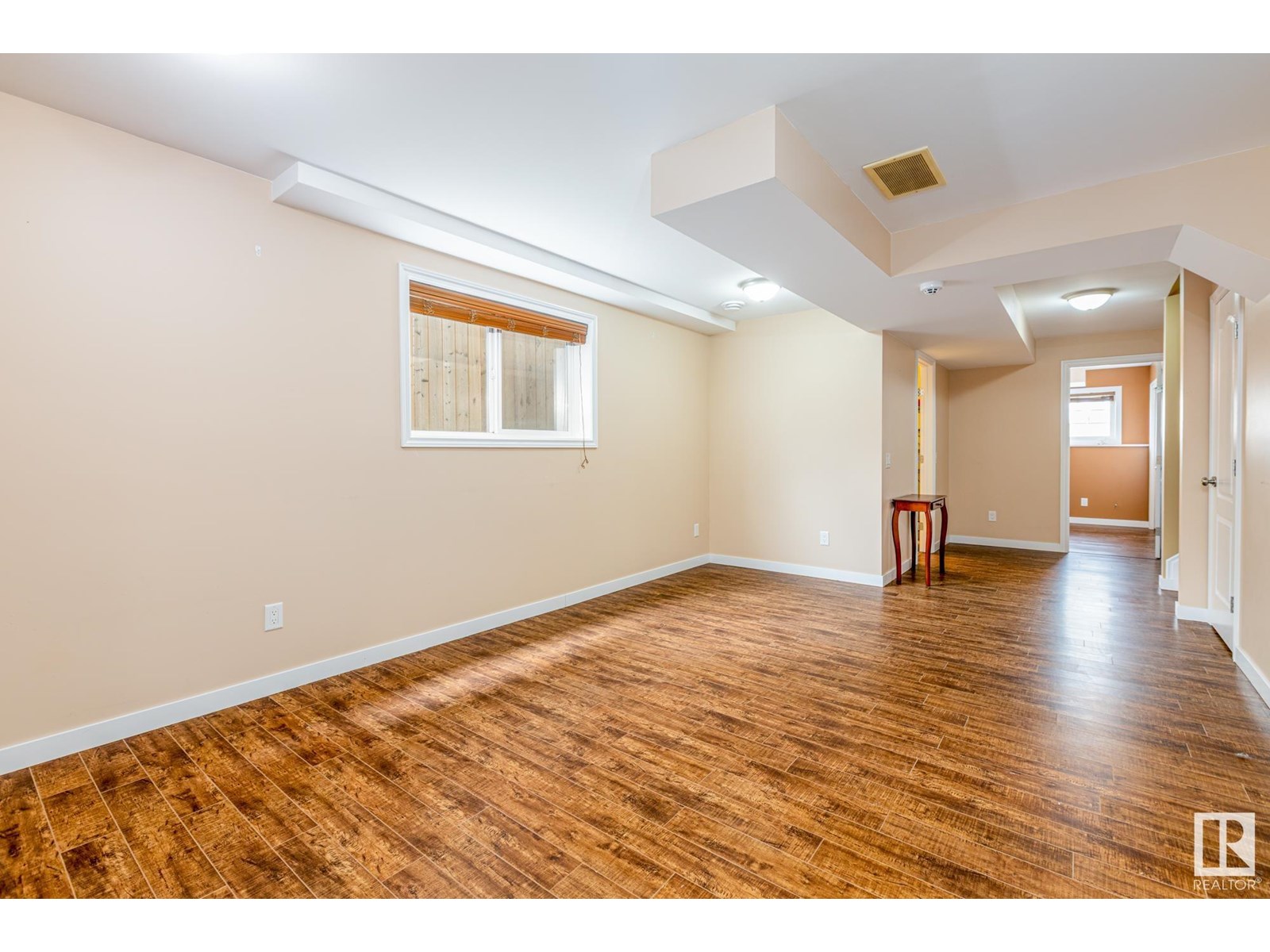 359 Brintnell Bv Nw