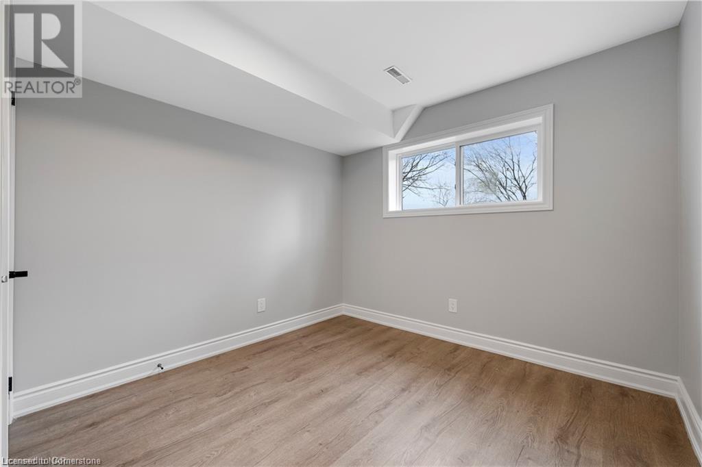 8059 Aintree Drive Unit Lower