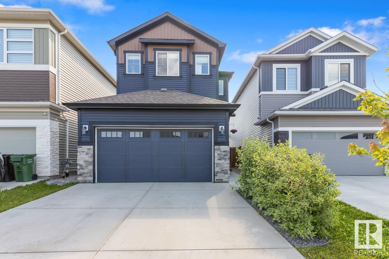1009 Berg Pl
