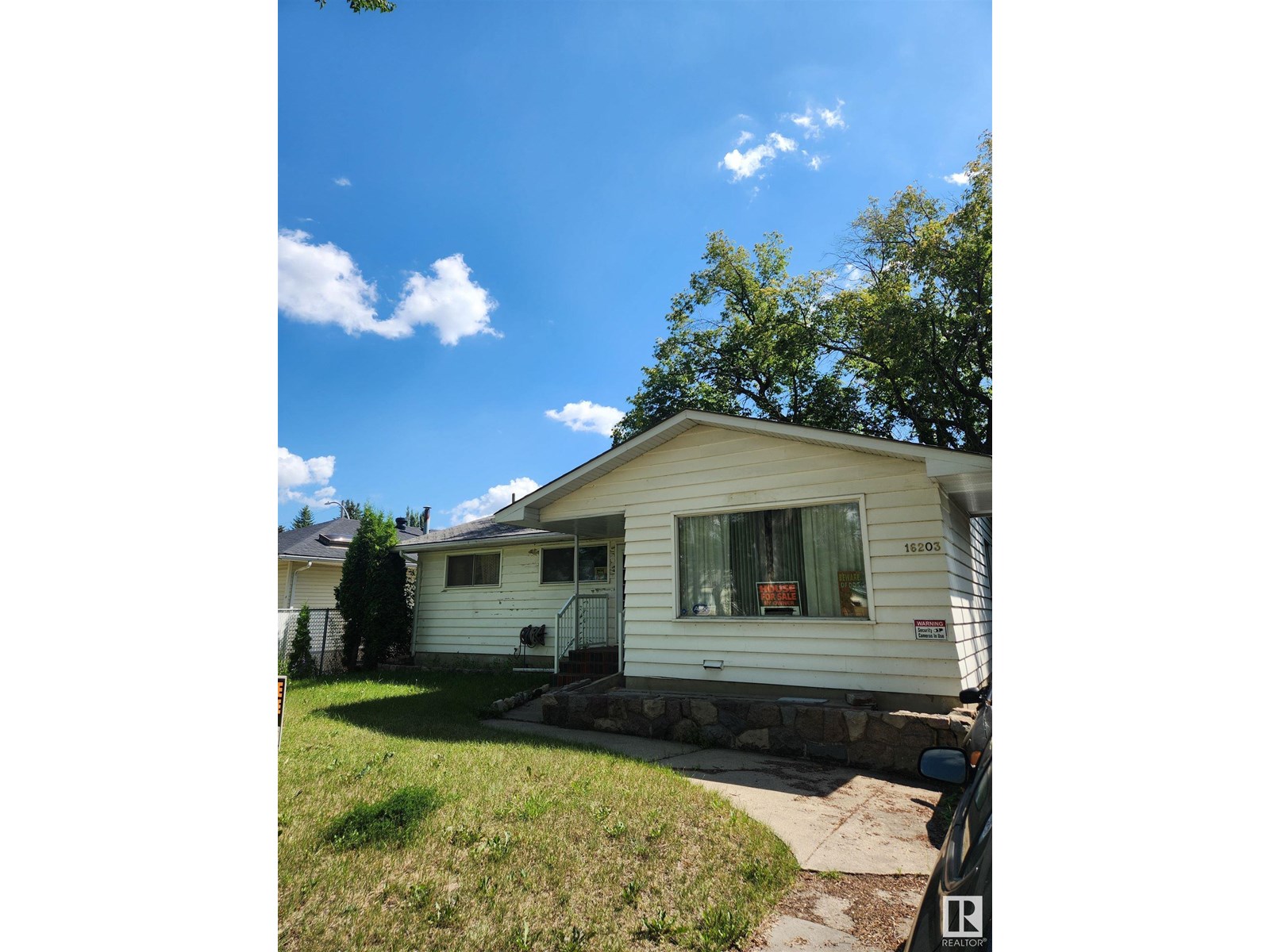 16203 88 Av Nw
