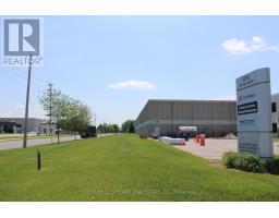 3210 Airway Drive, Mississauga, ON L4V1Y6 Photo 2