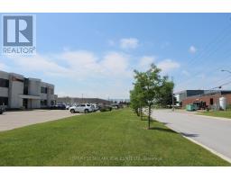 3210 Airway Drive, Mississauga, ON L4V1Y6 Photo 3
