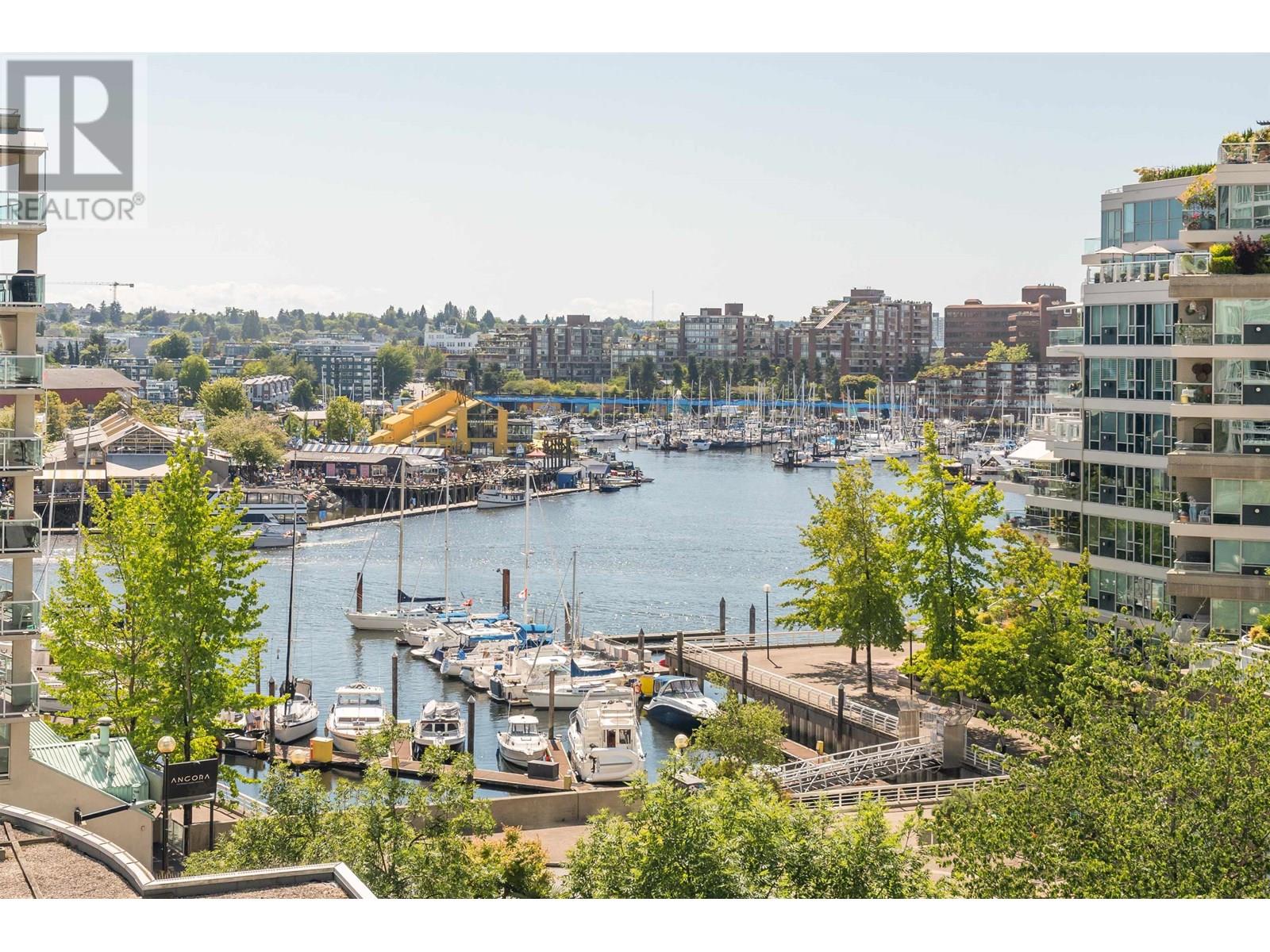 604 1500 Howe Street