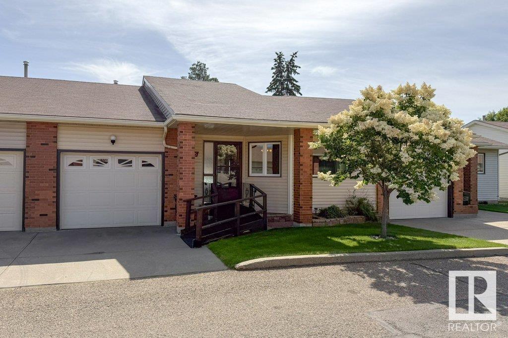 10686 153 Ave Nw Nw
