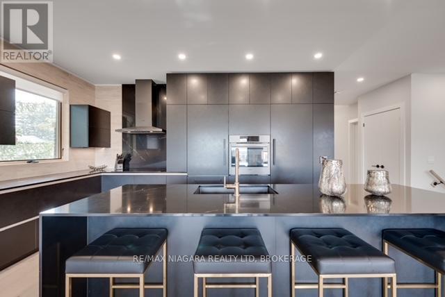 2795 Canadiana Court